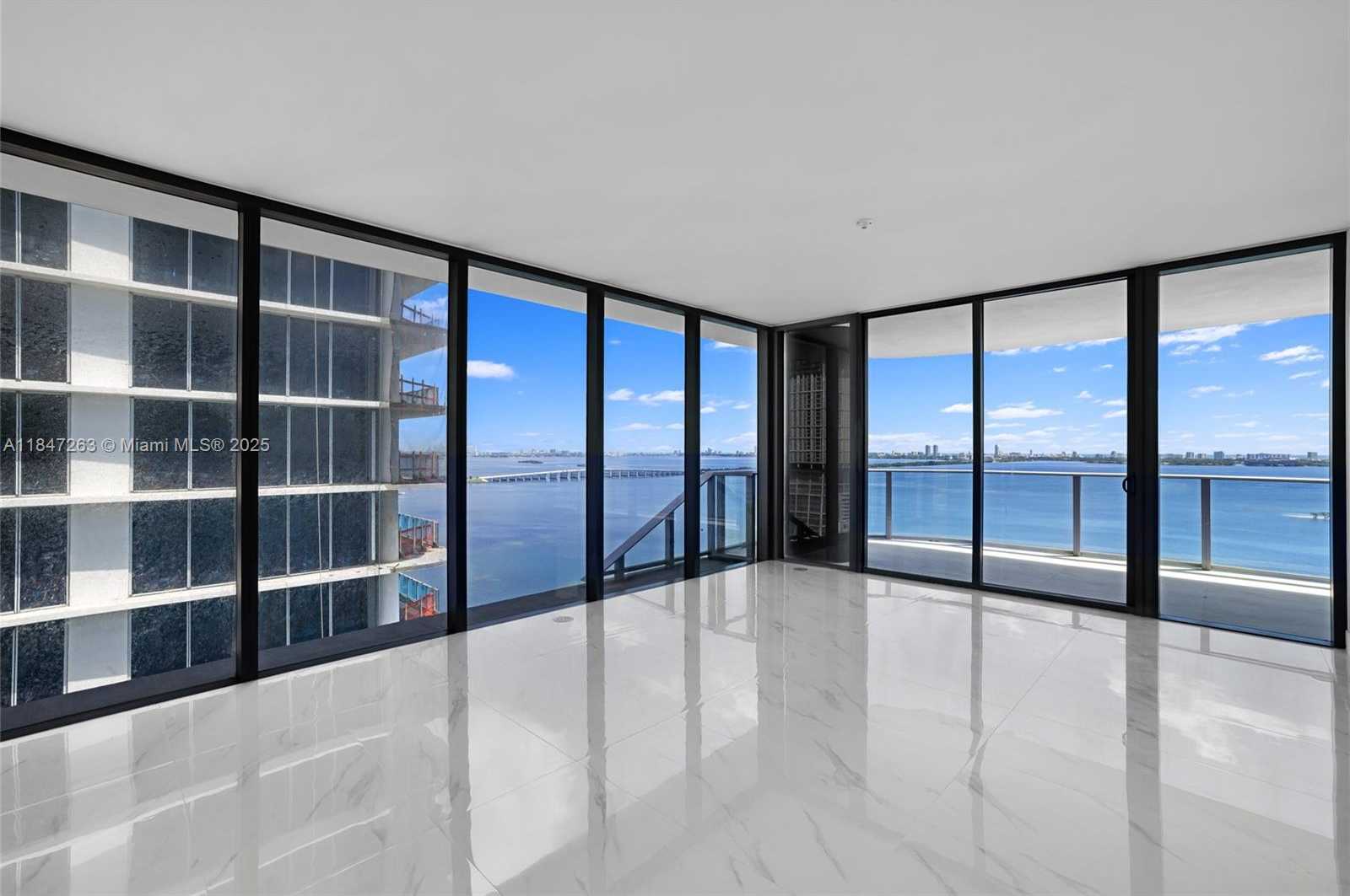 Small Image of 700 NORTH EAST 24TH ST #2101, Miami Number 30
