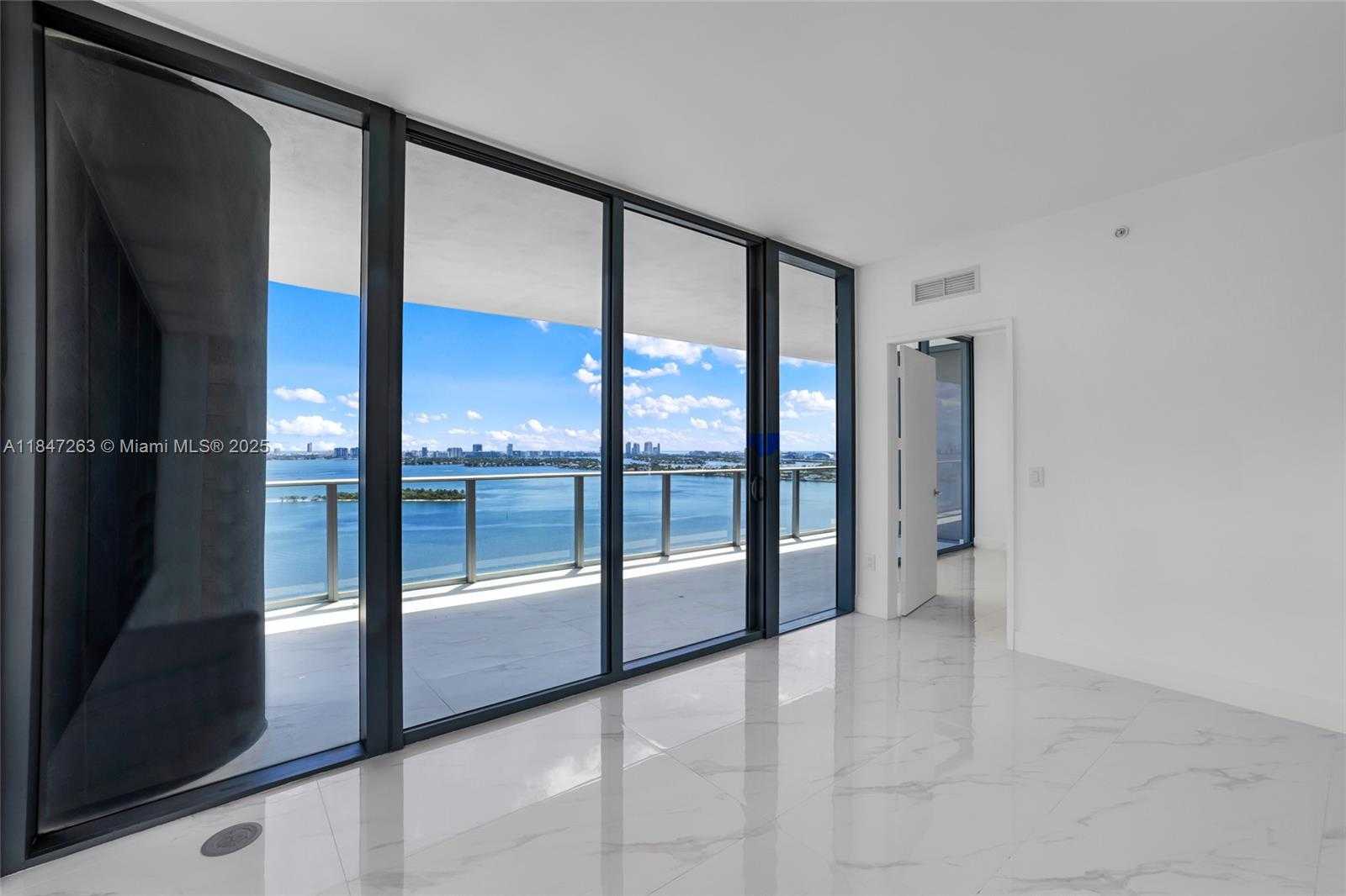 Small Image of 700 NORTH EAST 24TH ST #2101, Miami Number 31