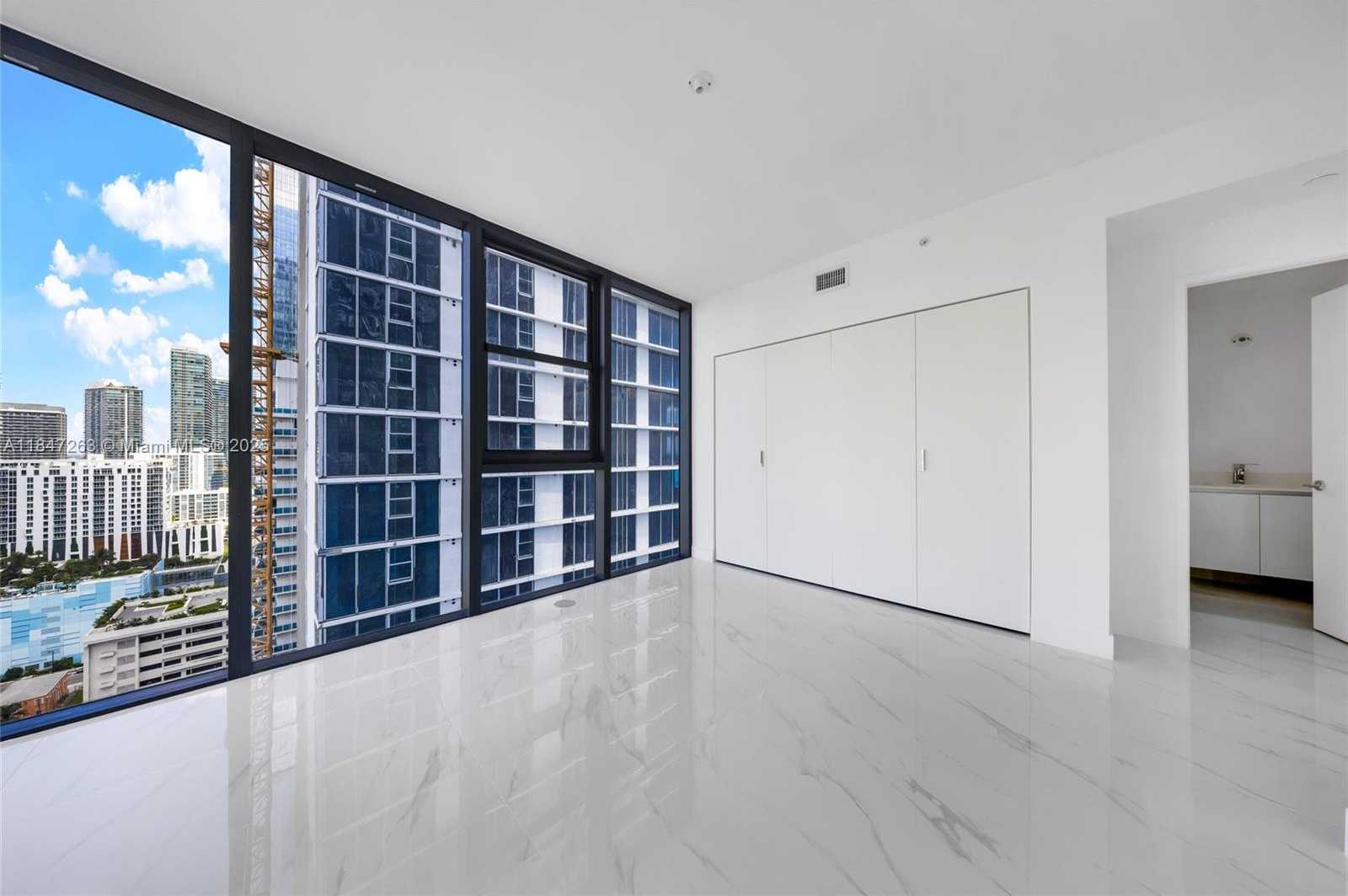 Small Image of 700 NORTH EAST 24TH ST #2101, Miami Number 52