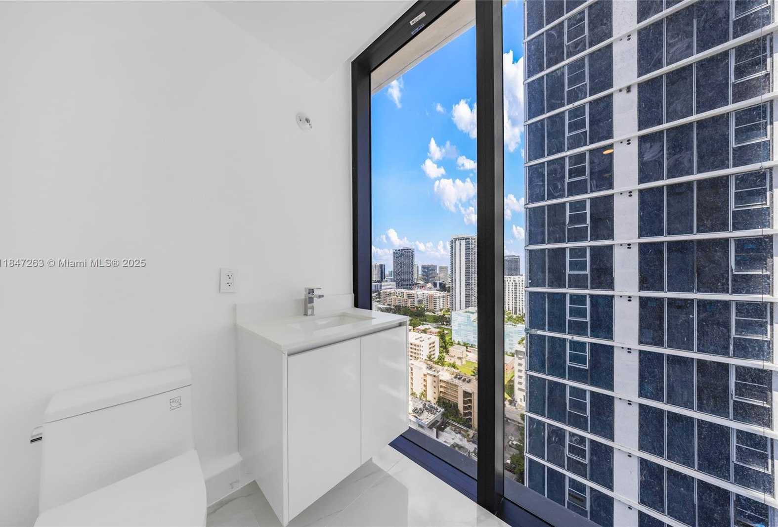 Small Image of 700 NORTH EAST 24TH ST #2101, Miami Number 53