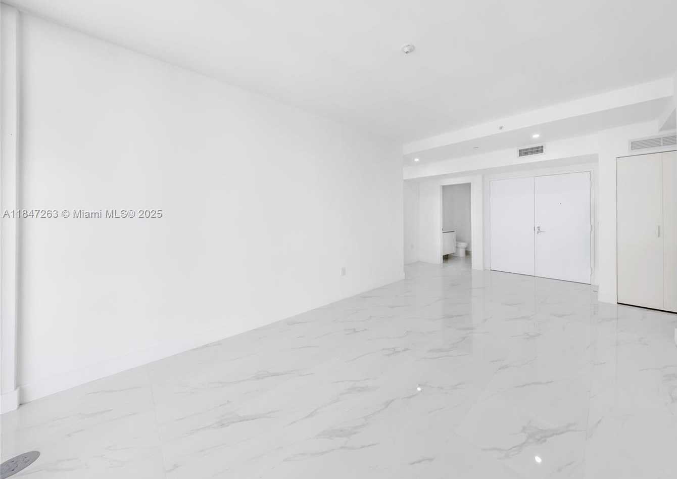 Small Image of 700 NORTH EAST 24TH ST #2101, Miami Number 69