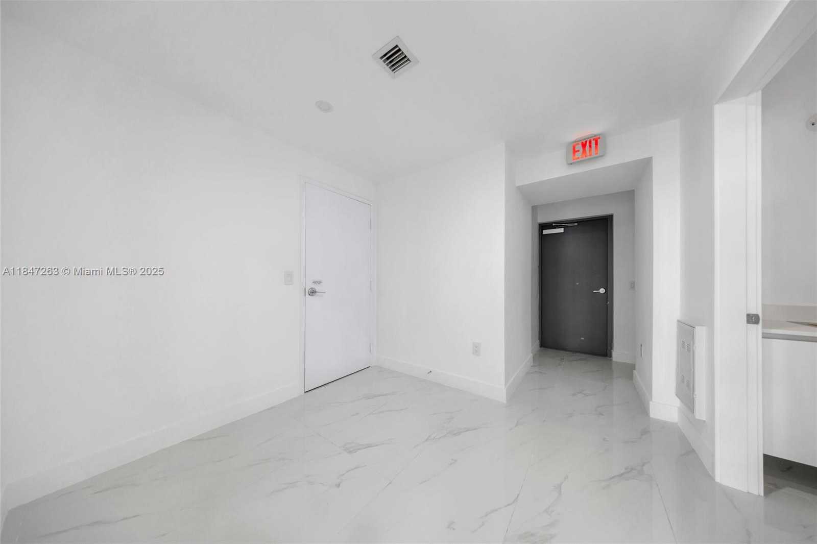 Small Image of 700 NORTH EAST 24TH ST #2101, Miami Number 73