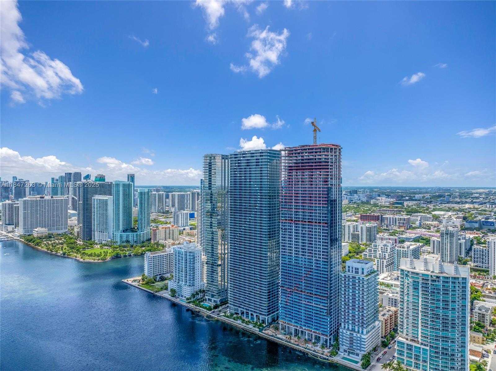 Small Image of 700 NORTH EAST 24TH ST #2101, Miami Number 78