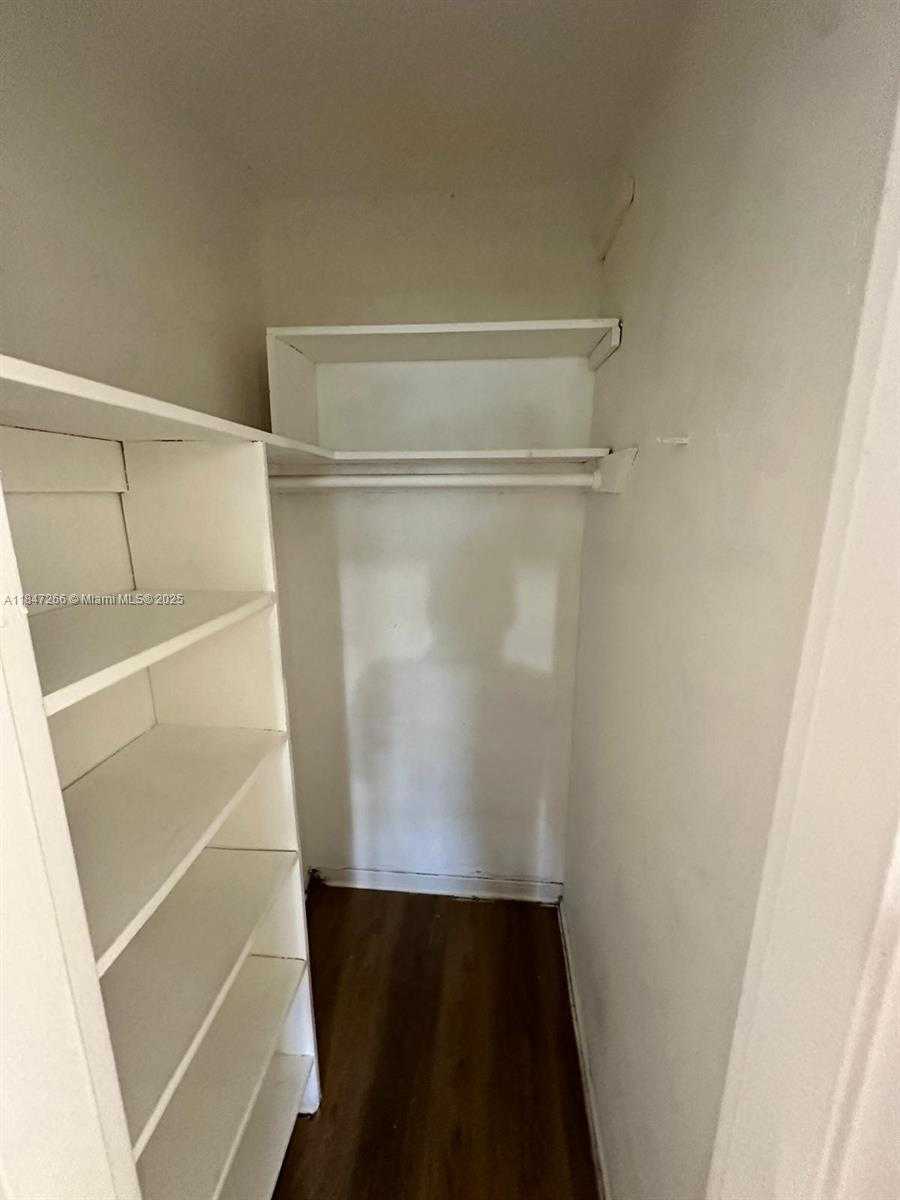 Small Image of 1471 NORTH EAST 170TH ST #215A, North Miami Beach Number 4