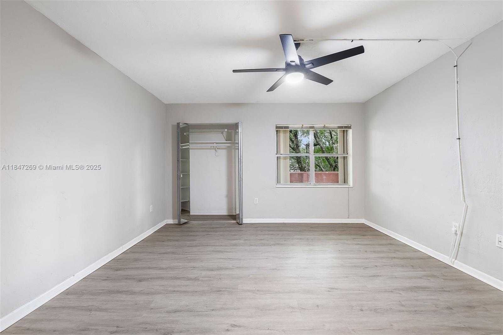Small Image of 1205 MARIPOSA AVE #320, Coral Gables Number 26