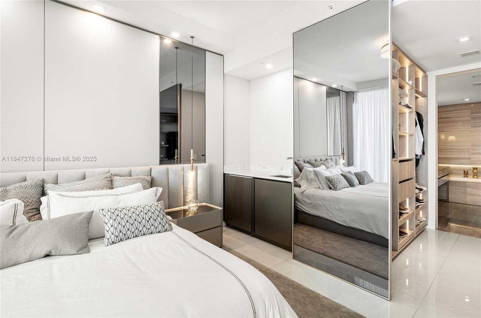 Small Image of 18975 EAST COLLINS AVE #1403, Sunny Isles Beach Number 19