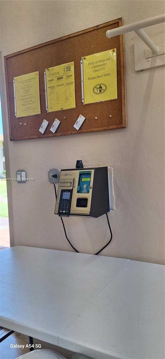 Small Image of 5835 WASHINGTON ST #49, Hollywood Number 37