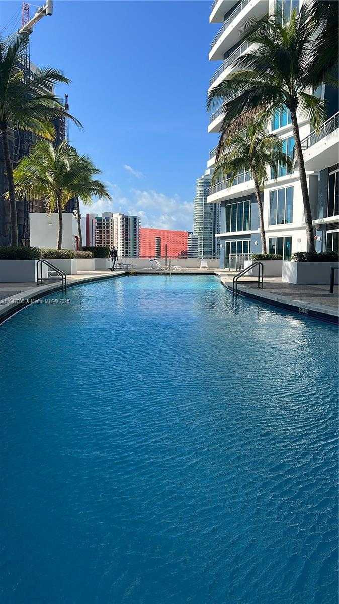 Small Image of 60 SOUTH WEST 13TH ST #3222, Miami Number 17