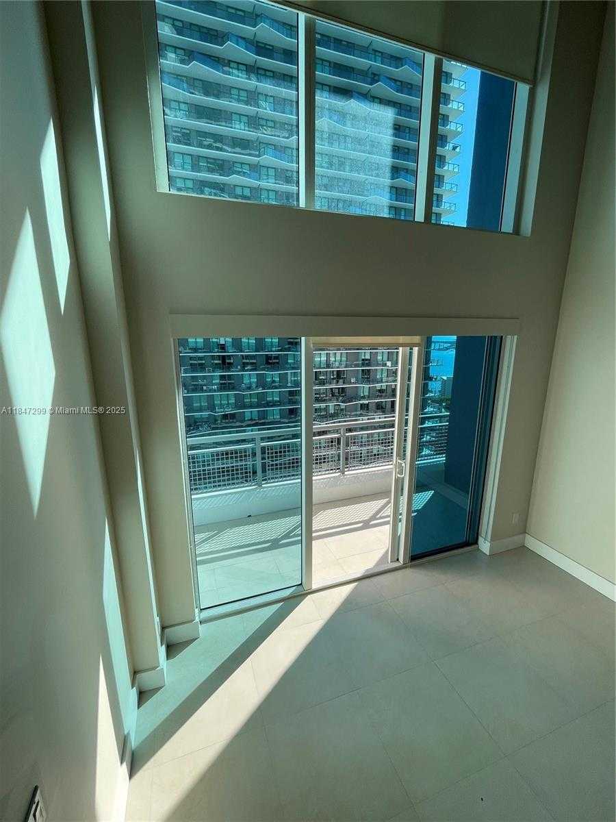 Small Image of 60 SOUTH WEST 13TH ST #3222, Miami Number 24