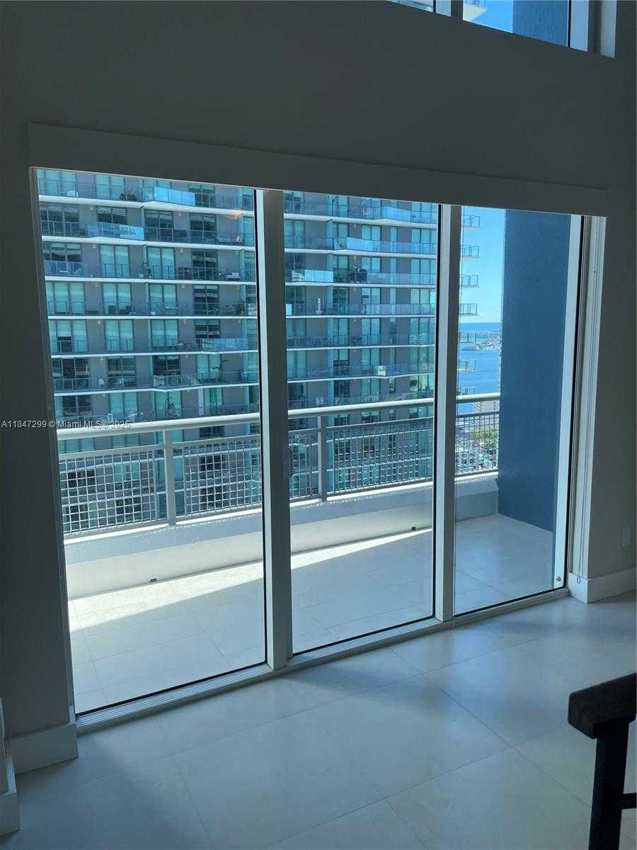 Small Image of 60 SOUTH WEST 13TH ST #3222, Miami Number 26