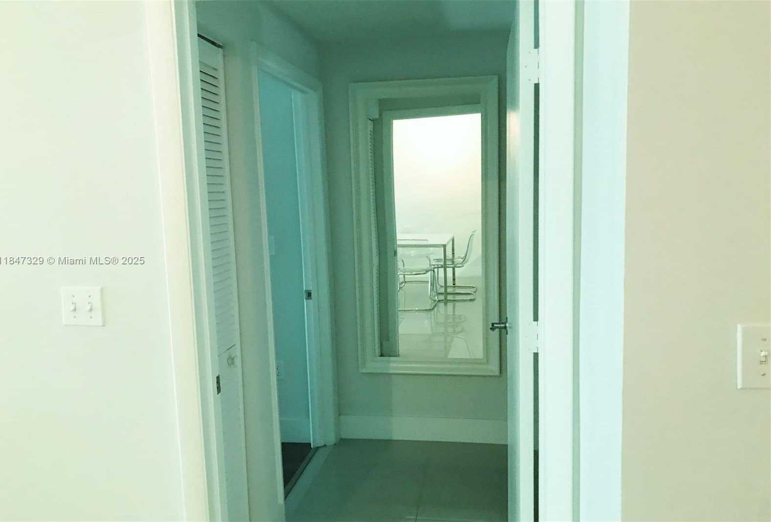 Small Image of 253 NORTH EAST 2ND ST #2706, Miami Number 10