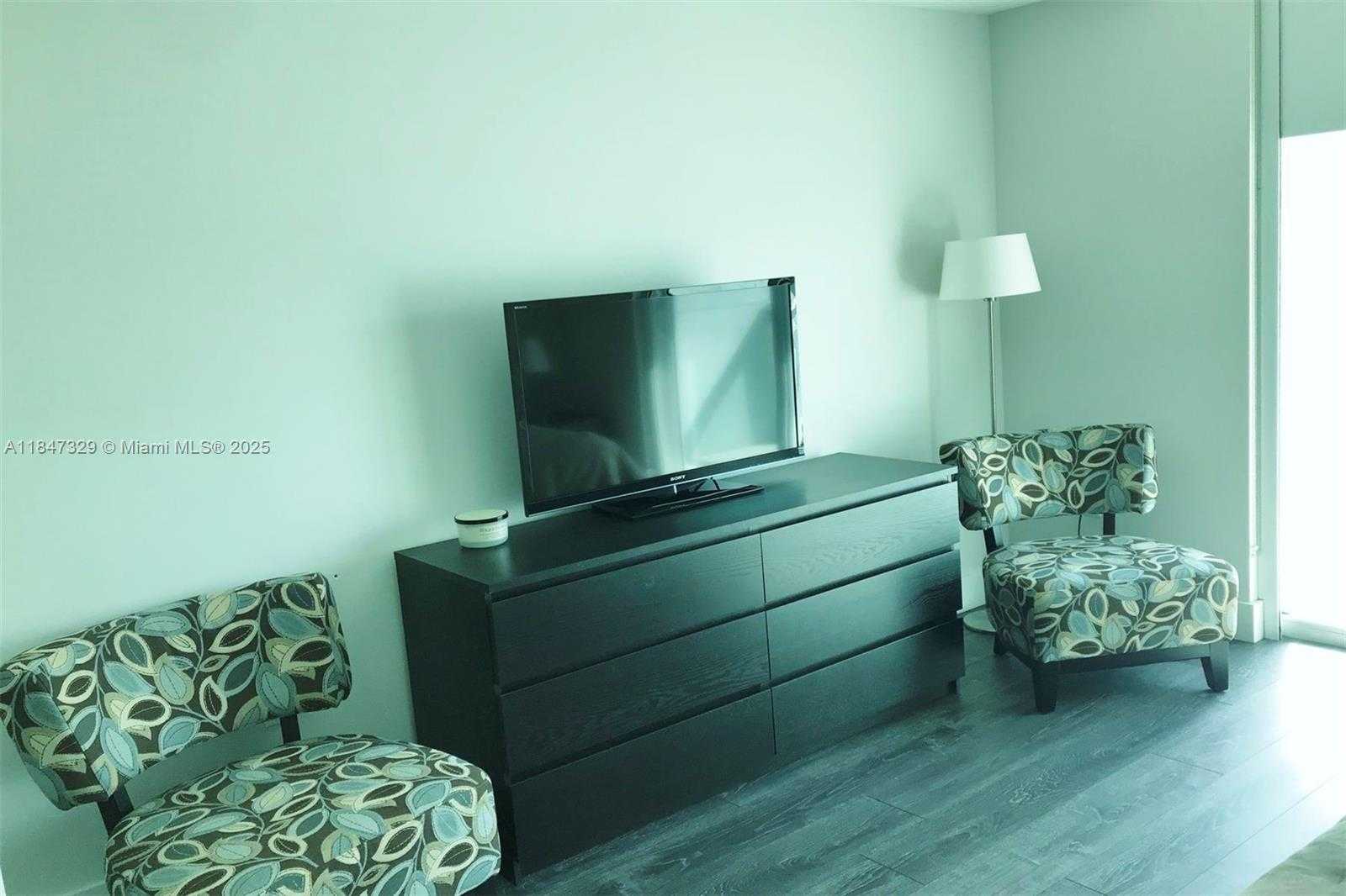 Small Image of 253 NORTH EAST 2ND ST #2706, Miami Number 14