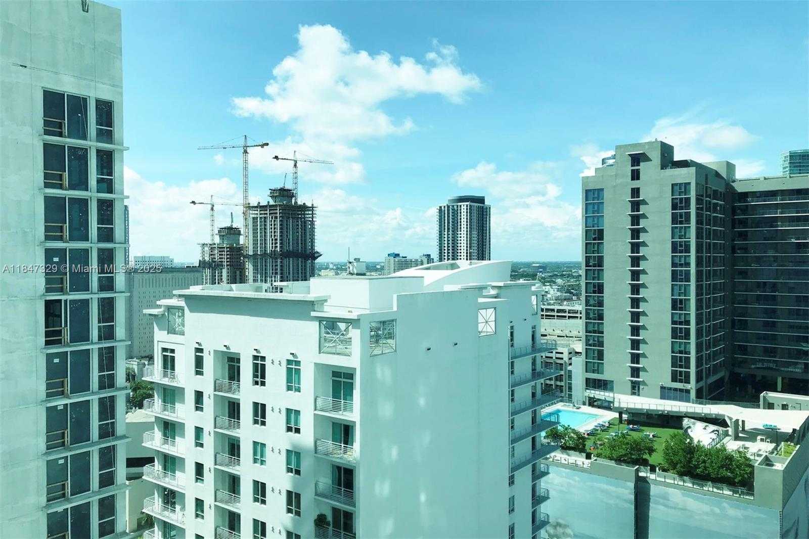 Small Image of 253 NORTH EAST 2ND ST #2706, Miami Number 3