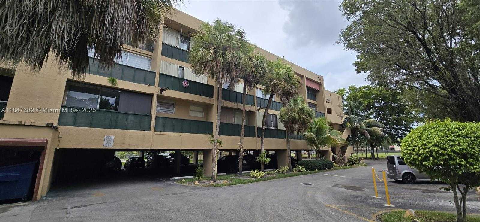 Small Image of 1750 WEST 56TH ST #231, Hialeah Number 10