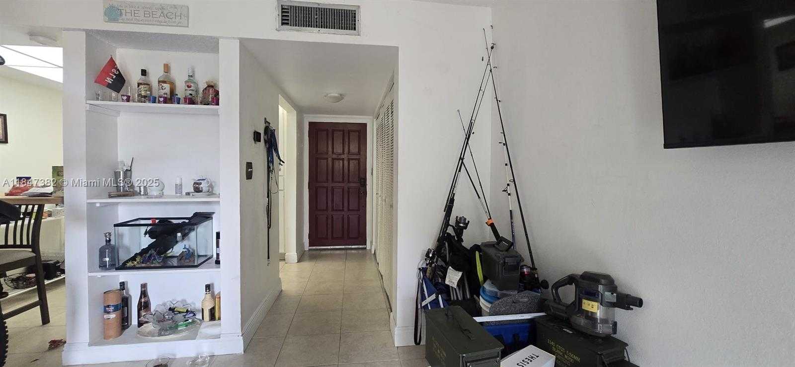 Small Image of 1750 WEST 56TH ST #231, Hialeah Number 5