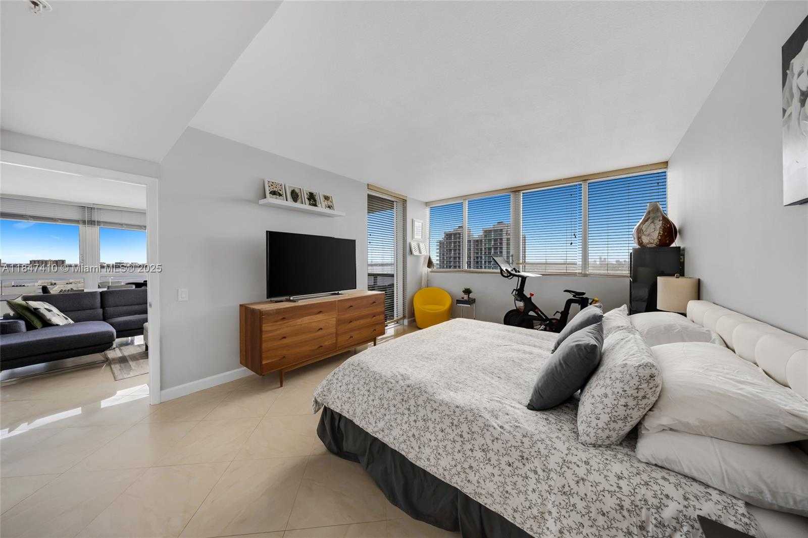 Small Image of 7929 WEST DR #1503, North Bay Village Number 13