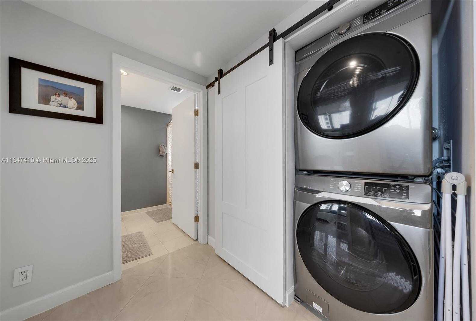 Small Image of 7929 WEST DR #1503, North Bay Village Number 19