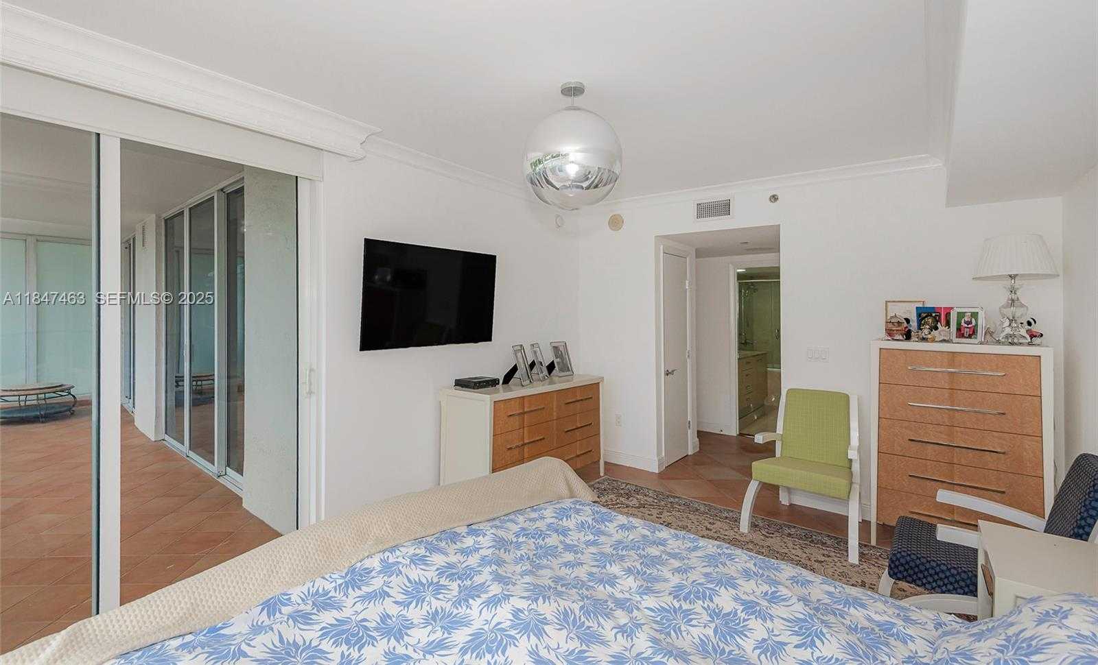 Small Image of 1850 SOUTH OCEAN DR #408, Hallandale Beach Number 24