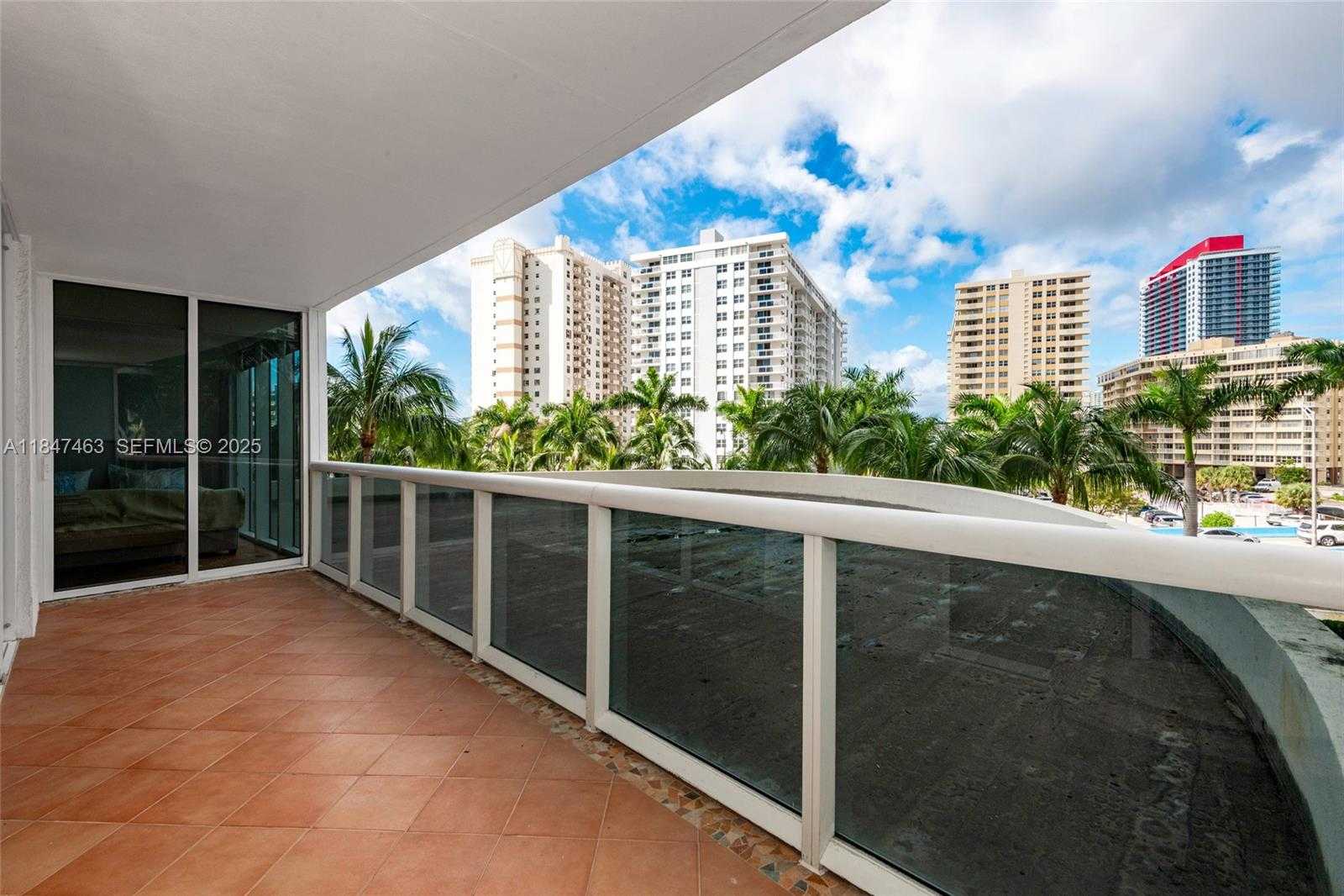 Small Image of 1850 SOUTH OCEAN DR #408, Hallandale Beach Number 27