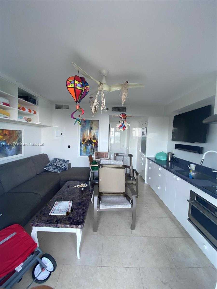 Small Image of 1850 SOUTH OCEAN DR #408, Hallandale Beach Number 6
