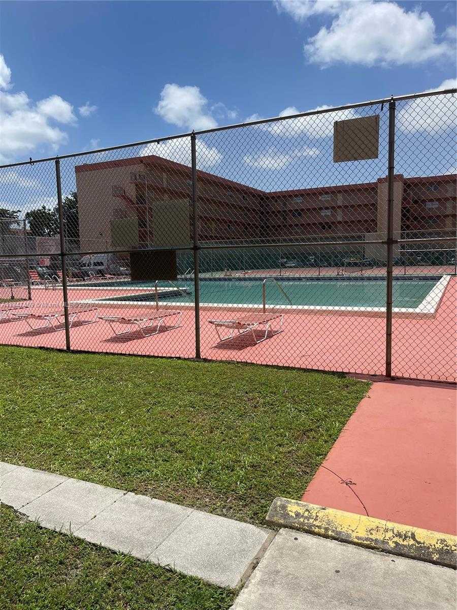 Small Image of 1810 WEST 56TH ST #3127, Hialeah Number 7