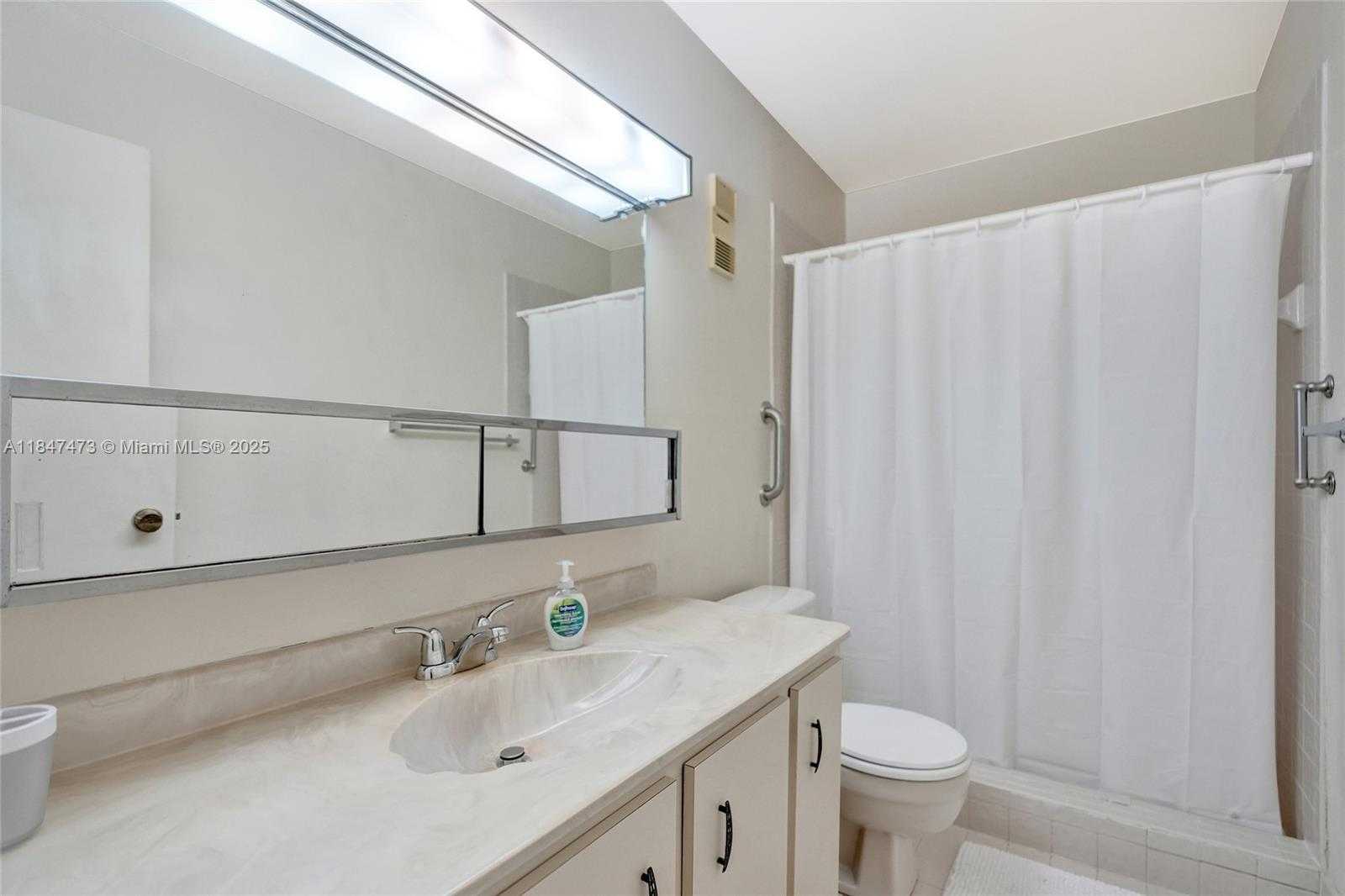 Small Image of 8900 SOUTH WEST 20TH PL #A-25, Davie Number 18