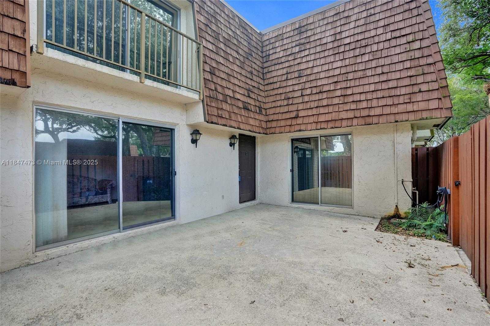 Small Image of 8900 SOUTH WEST 20TH PL #A-25, Davie Number 3