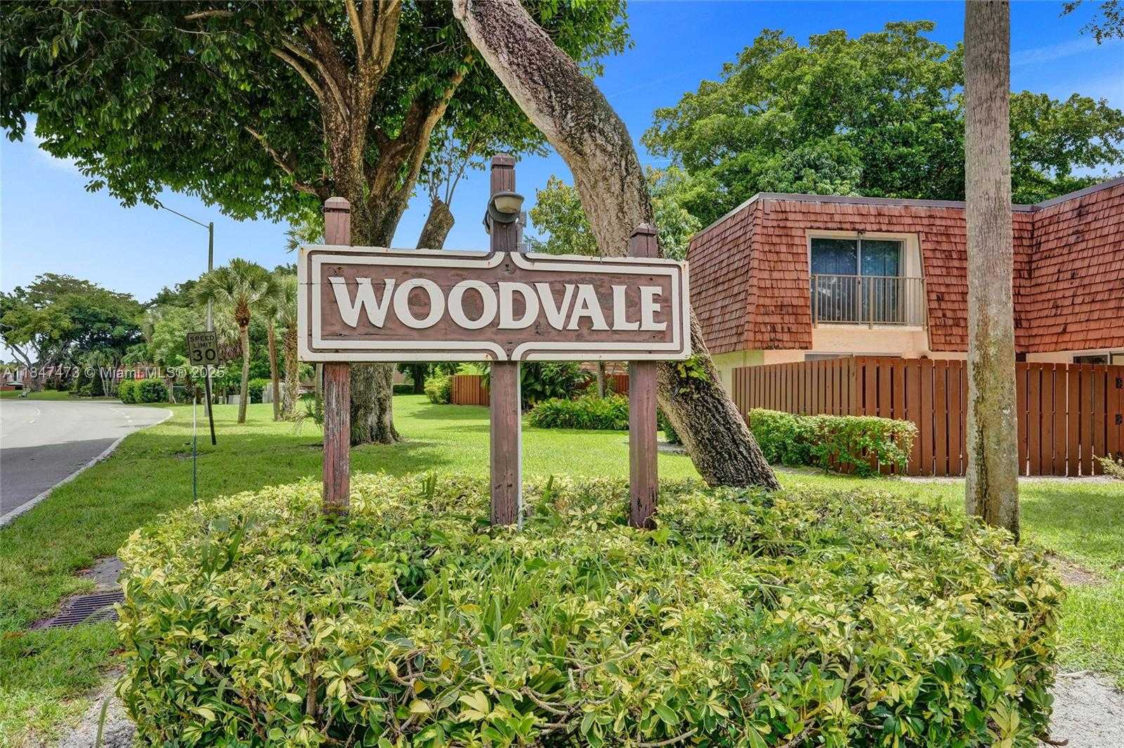 Small Image of 8900 SOUTH WEST 20TH PL #A-25, Davie Number 41