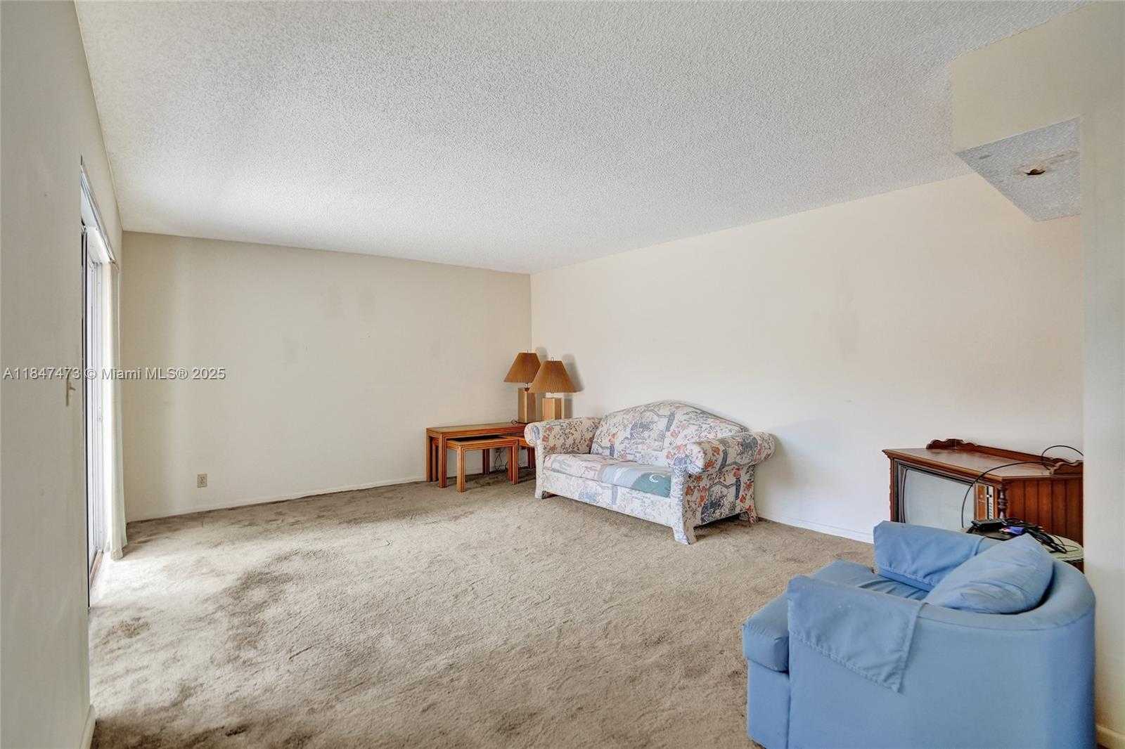Small Image of 8900 SOUTH WEST 20TH PL #A-25, Davie Number 6