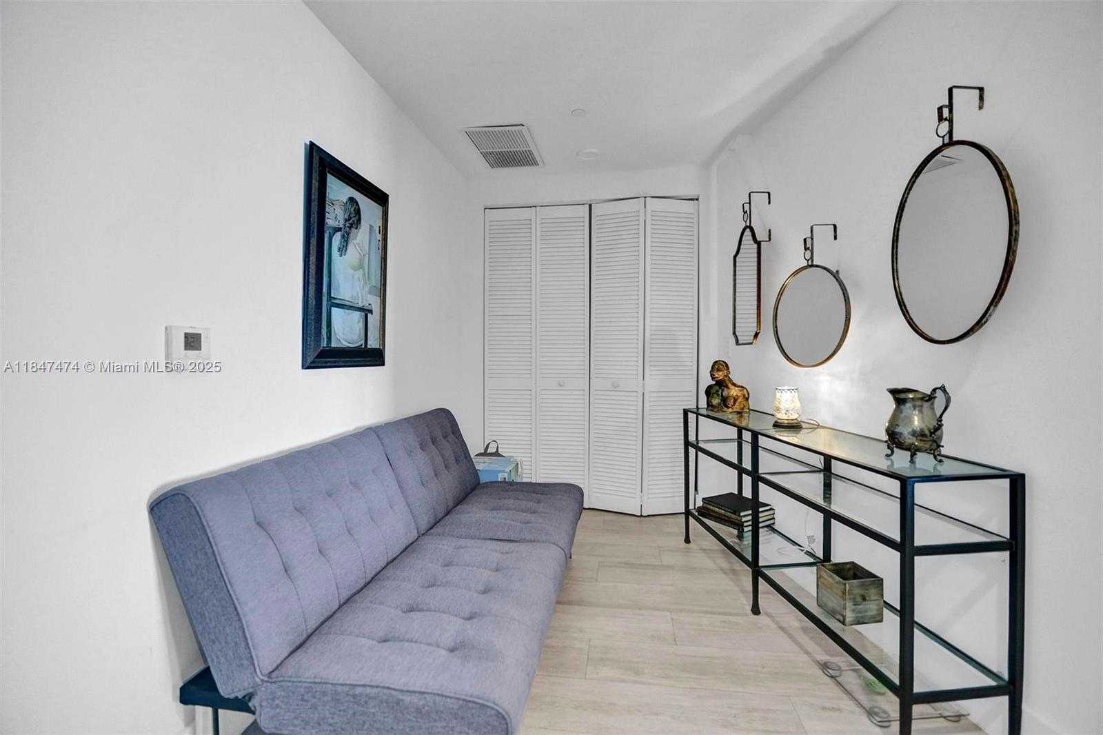 Small Image of 121 NORTH EAST 34TH ST #1814, Miami Number 11