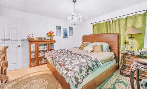 Small Image of 6326 NW 170th Terrace, Hialeah, FL 33015, USA Number 17