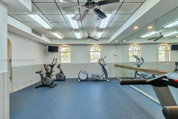 Small Image of 6326 NW 170th Terrace, Hialeah, FL 33015, USA Number 35