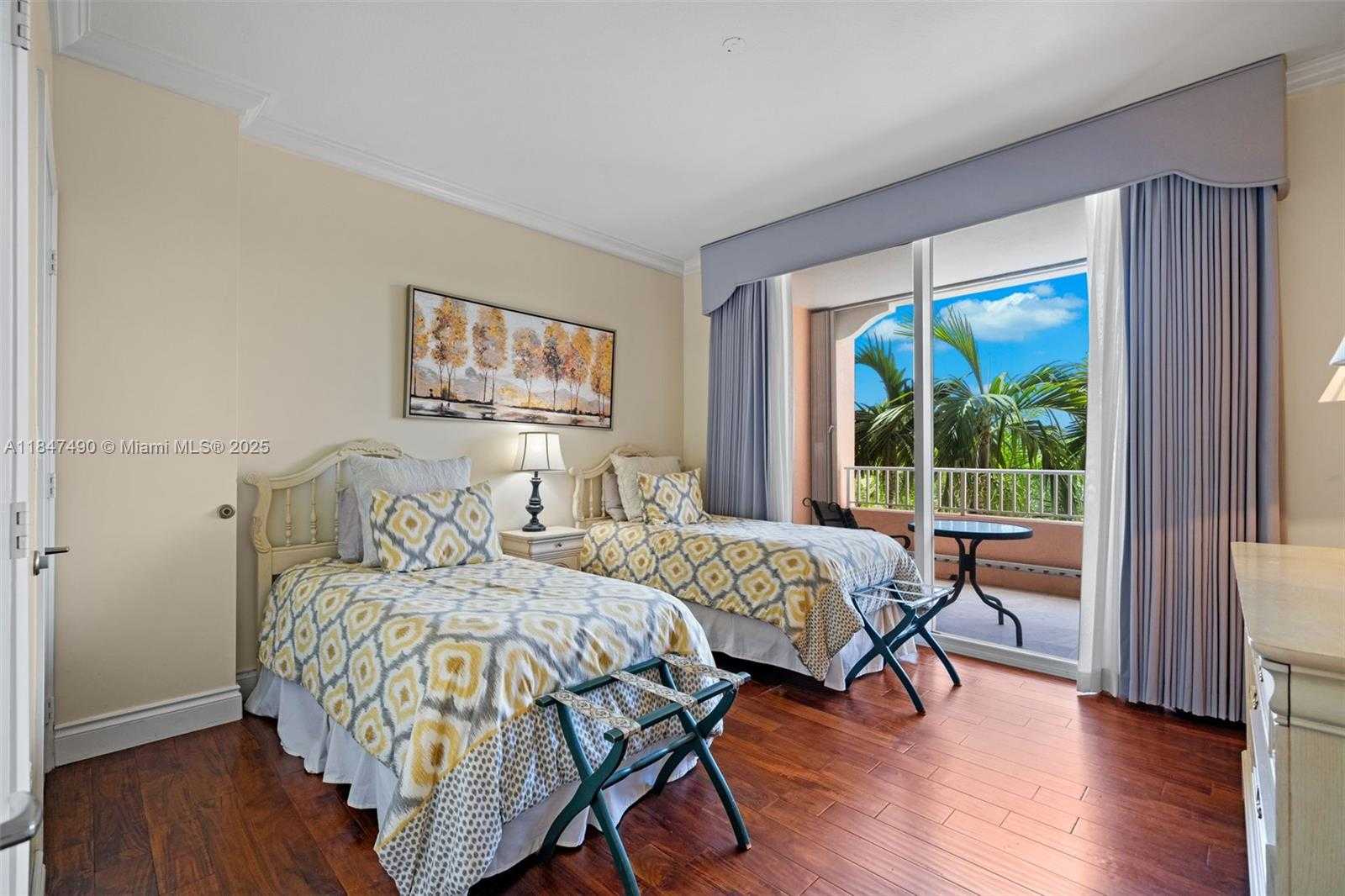 Small Image of 733 CRANDON BLVD #405, Key Biscayne Number 12