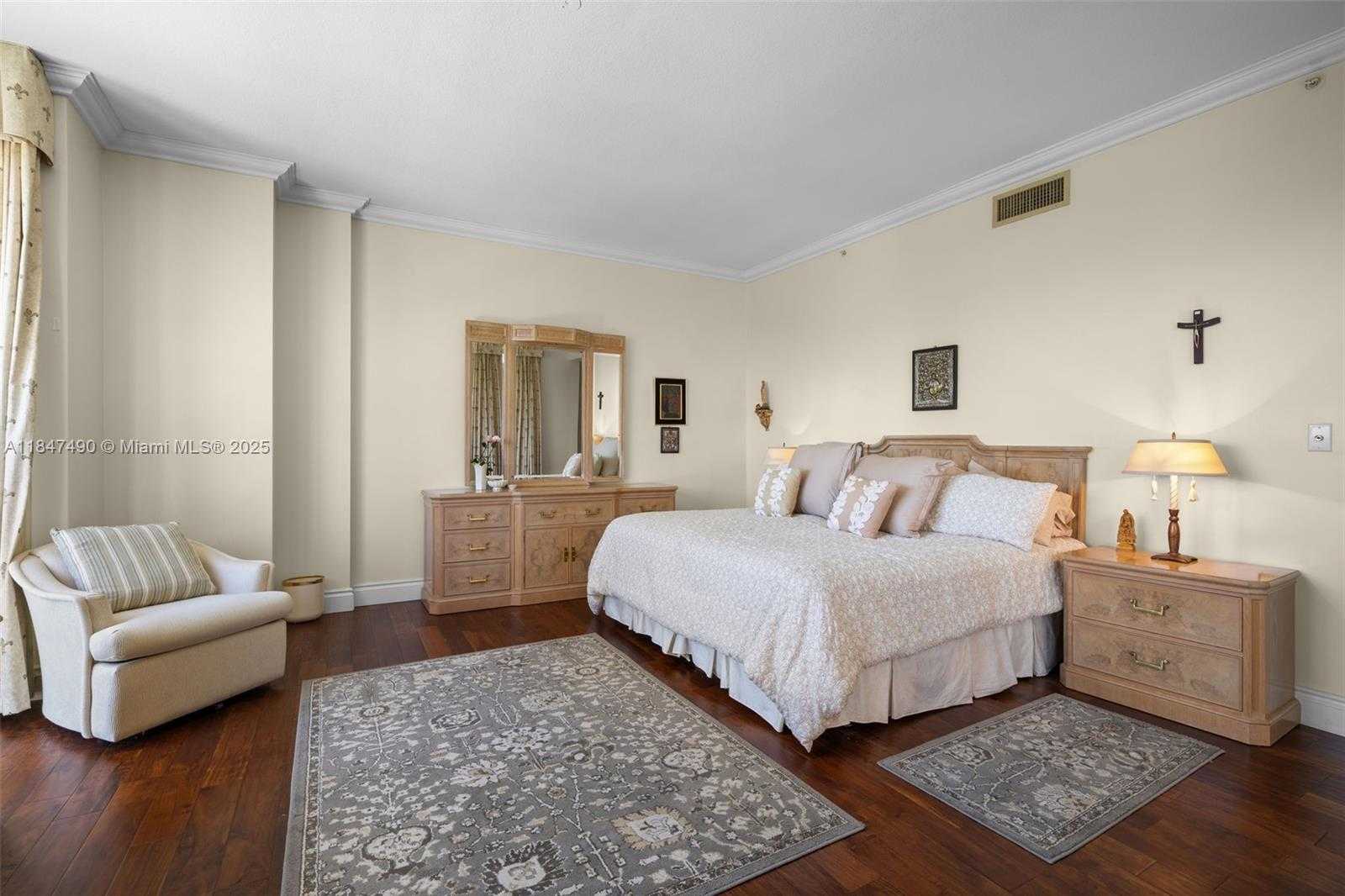 Small Image of 733 CRANDON BLVD #405, Key Biscayne Number 17