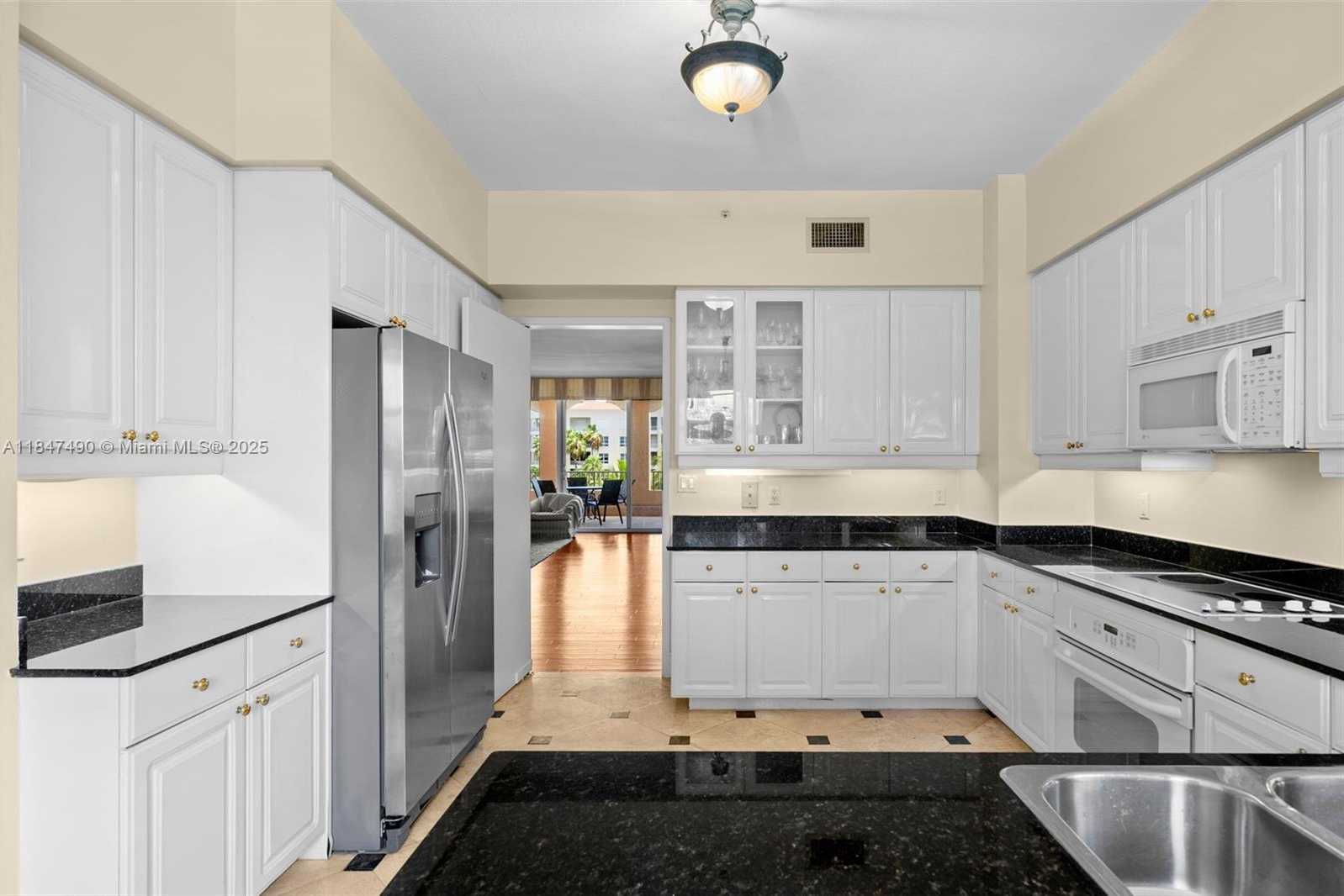 Small Image of 733 CRANDON BLVD #405, Key Biscayne Number 21