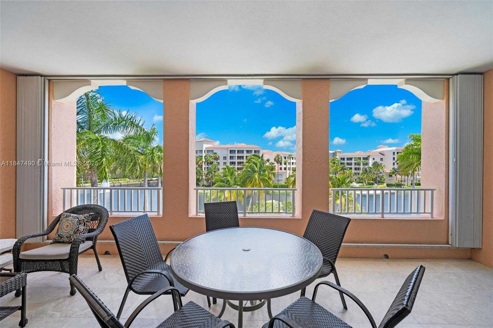Small Image of 733 CRANDON BLVD #405, Key Biscayne Number 25