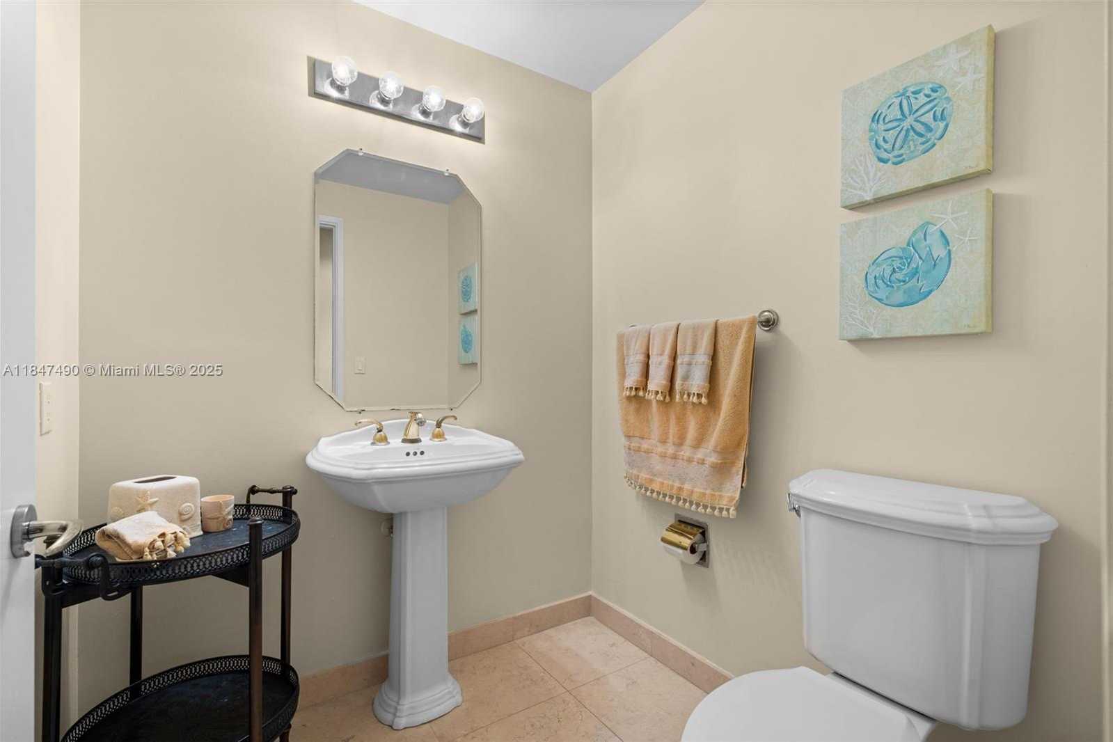 Small Image of 733 CRANDON BLVD #405, Key Biscayne Number 7
