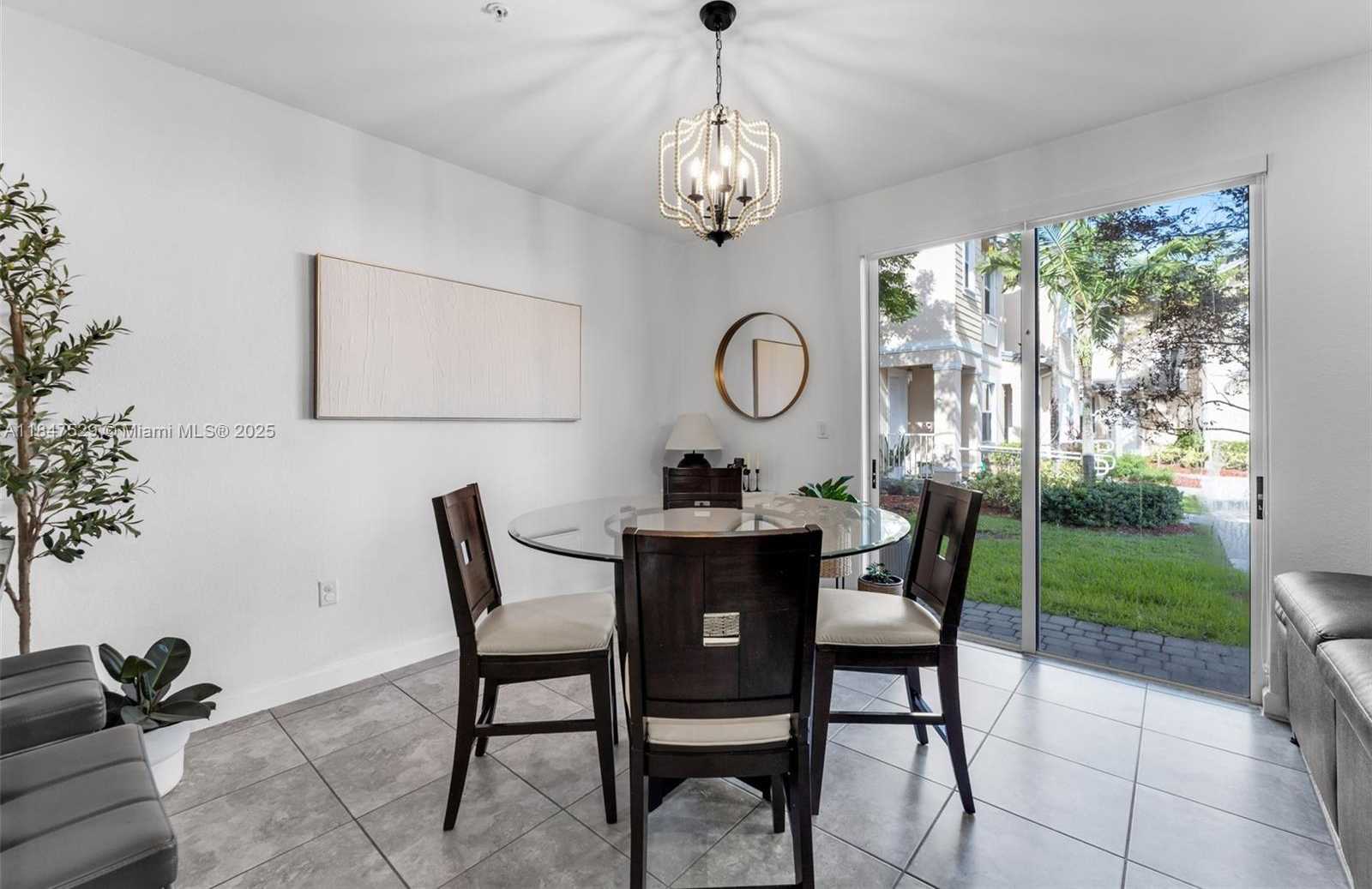 Small Image of 134 SOUTH EAST 28TH TER #10, Homestead Number 5