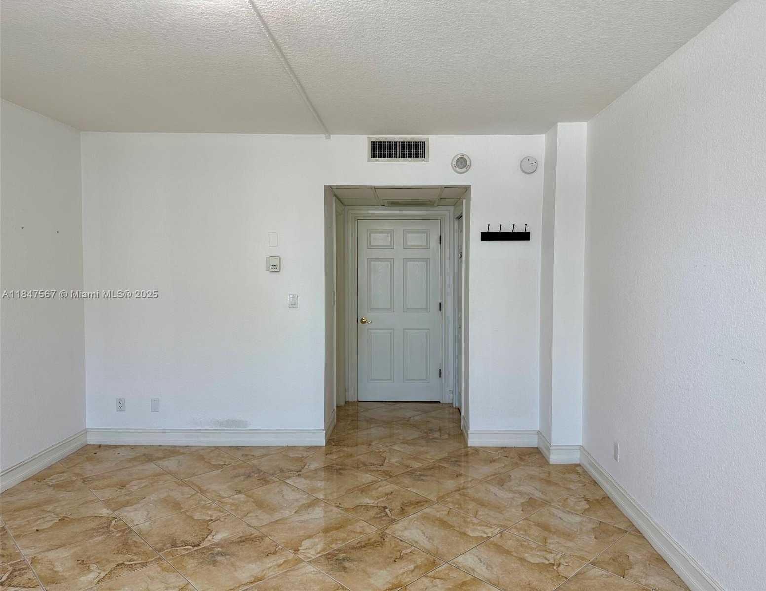 Small Image of 19380 COLLINS AVE #802, Sunny Isles Beach Number 15