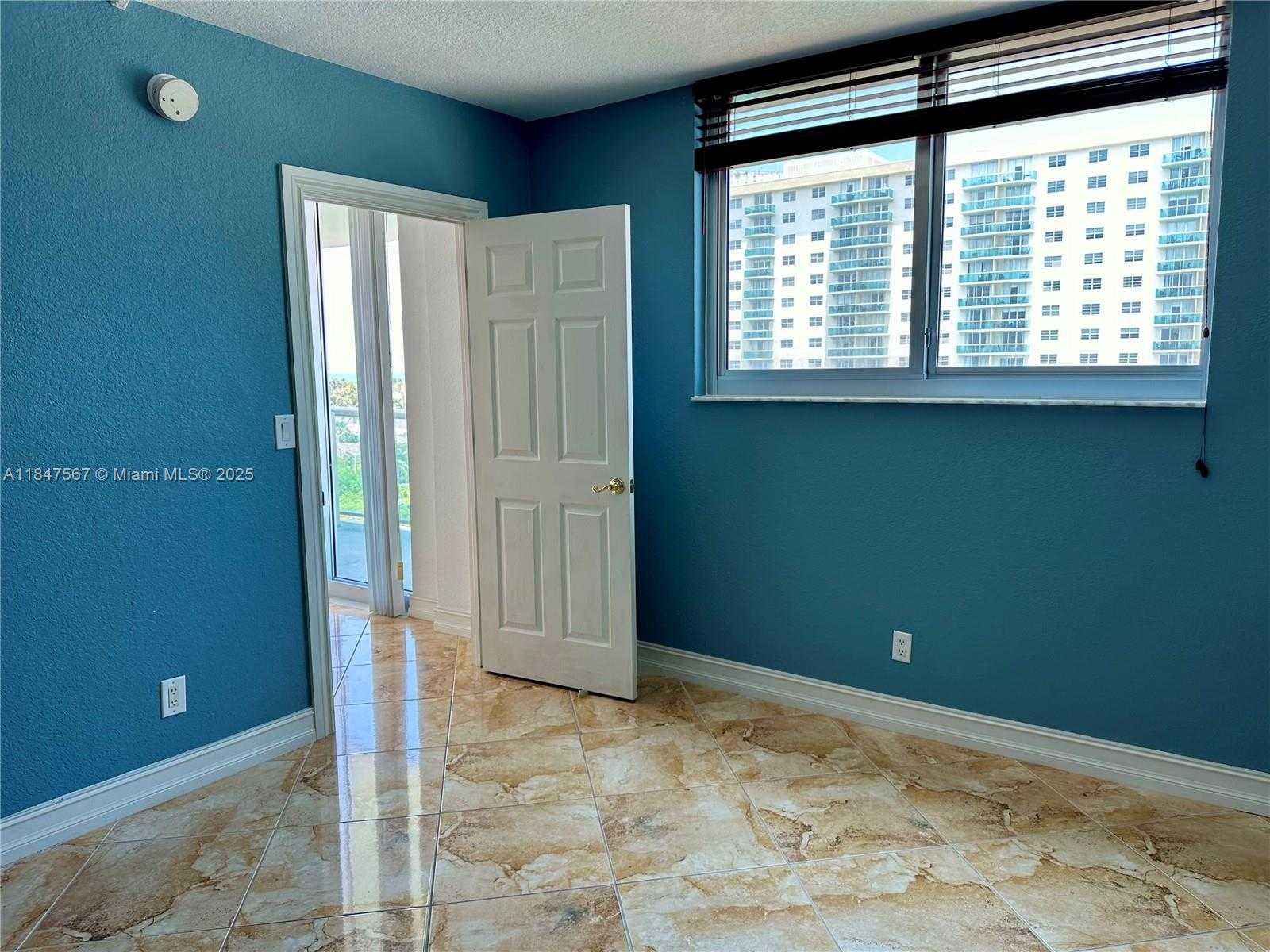 Small Image of 19380 COLLINS AVE #802, Sunny Isles Beach Number 22