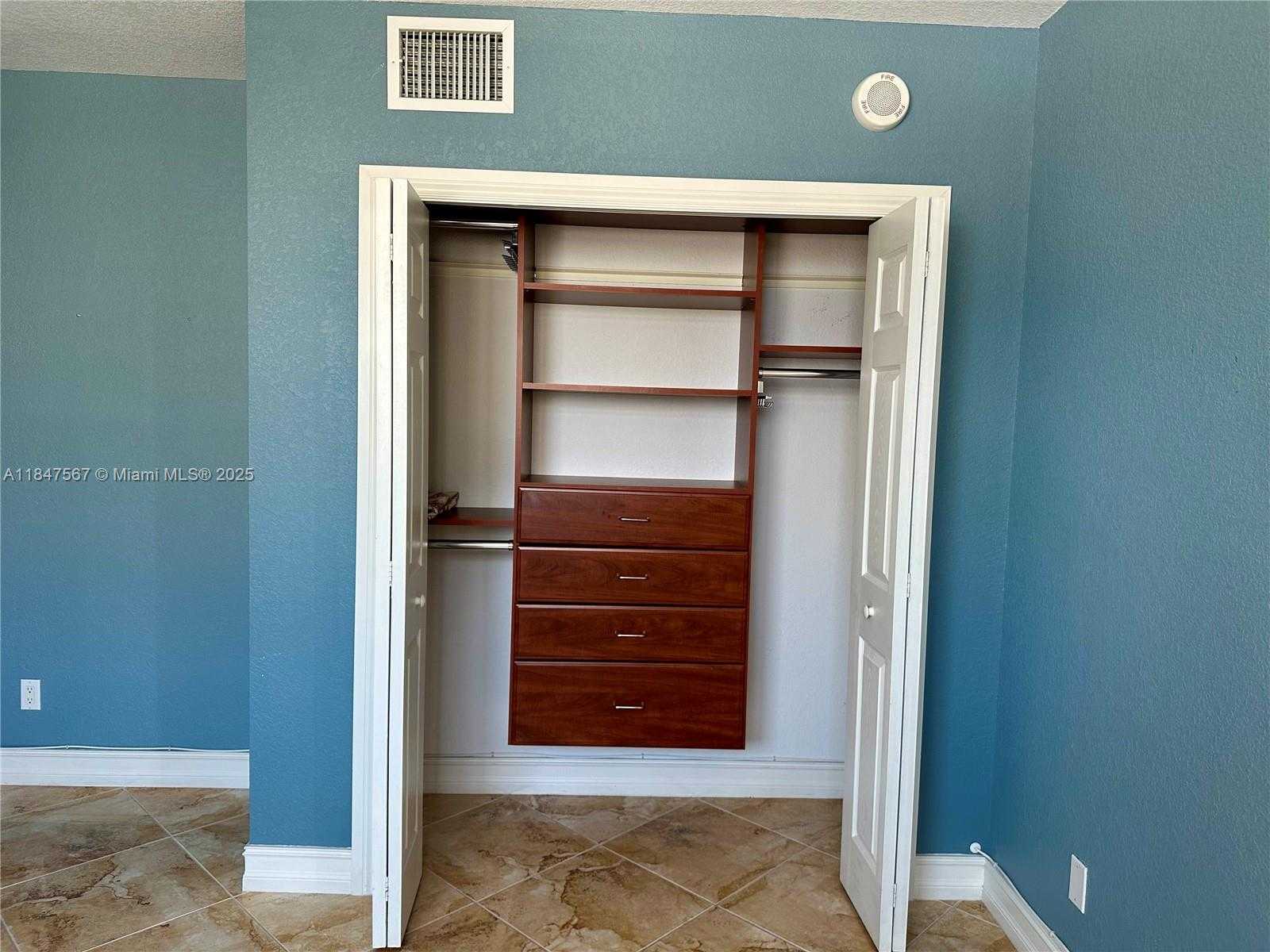 Small Image of 19380 COLLINS AVE #802, Sunny Isles Beach Number 23