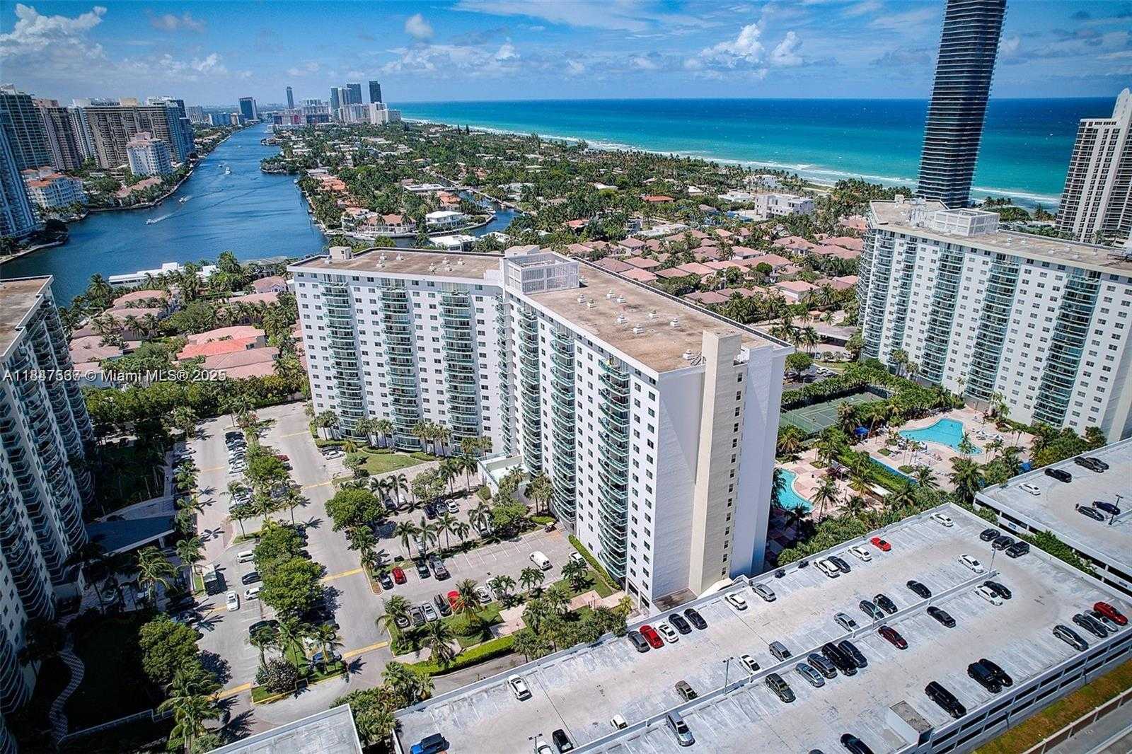 Small Image of 19380 COLLINS AVE #802, Sunny Isles Beach Number 38