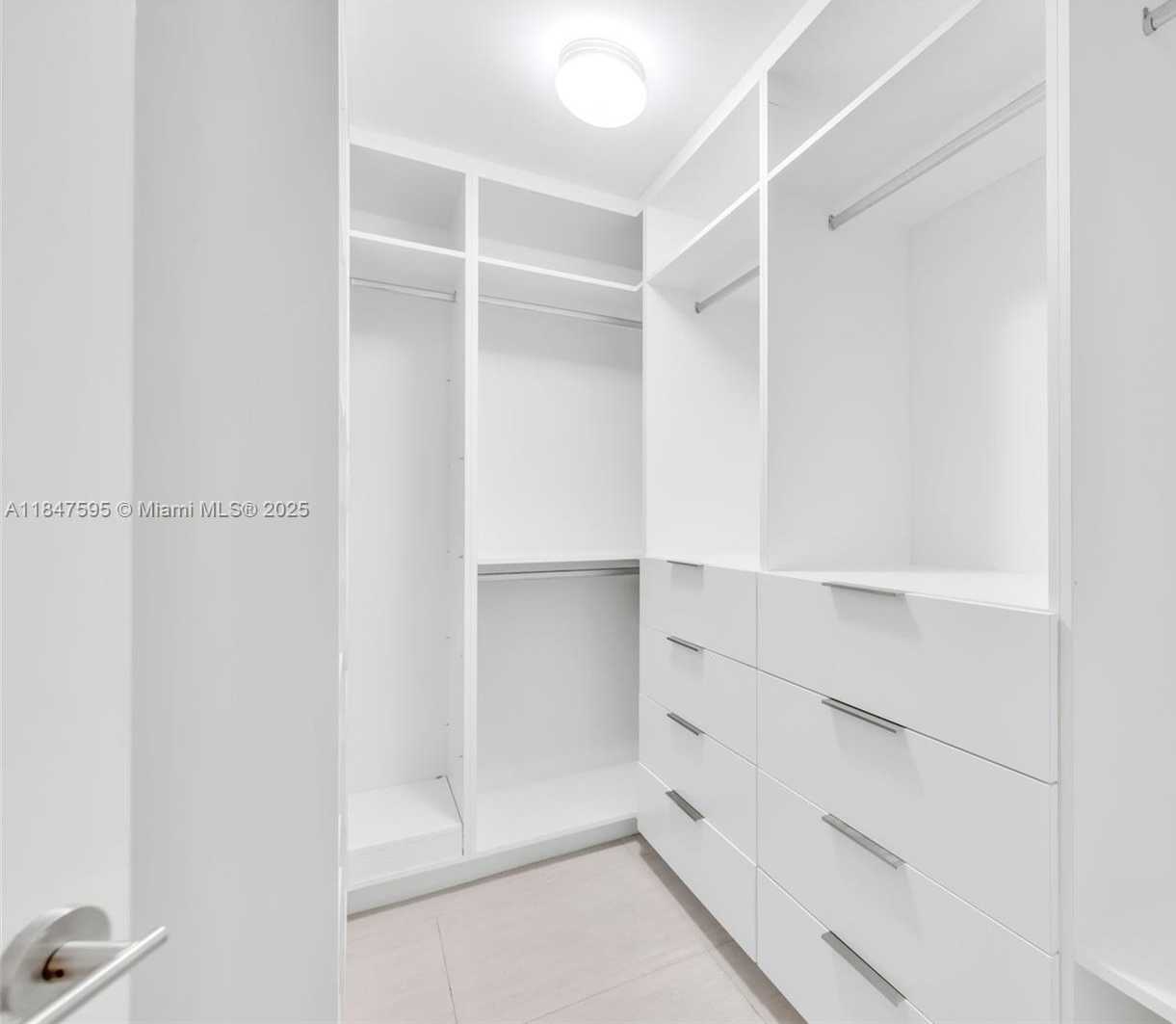 Small Image of 2900 NORTH EAST 7TH AVE #2103, Miami Number 24