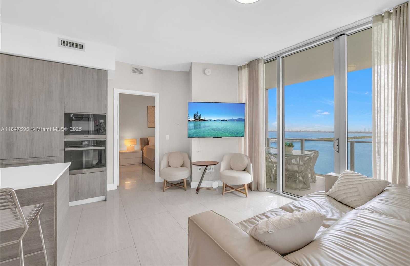 Small Image of 2900 NORTH EAST 7TH AVE #2103, Miami Number 6