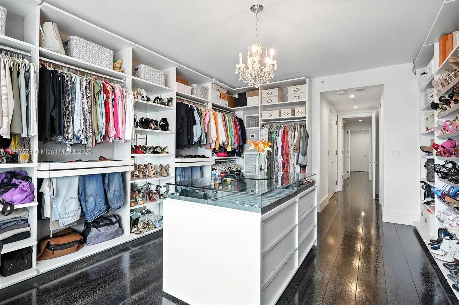 Small Image of 1435 BRICKELL AVE #3512, Miami Number 13