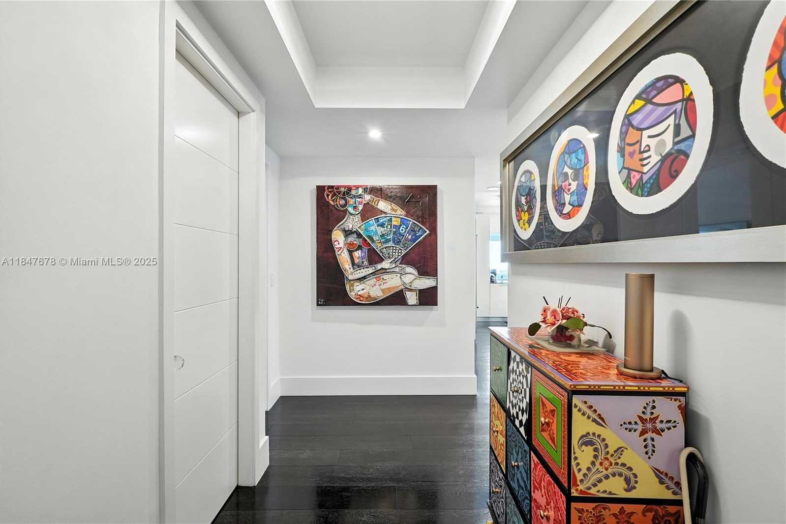 Small Image of 1435 BRICKELL AVE #3512, Miami Number 5