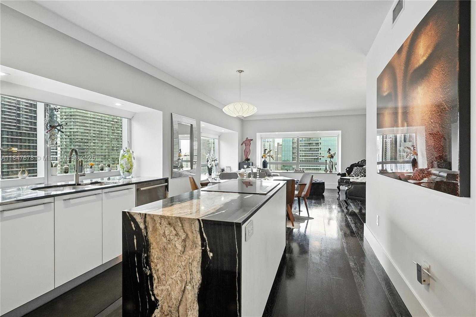 Small Image of 1435 BRICKELL AVE #3512, Miami Number 8