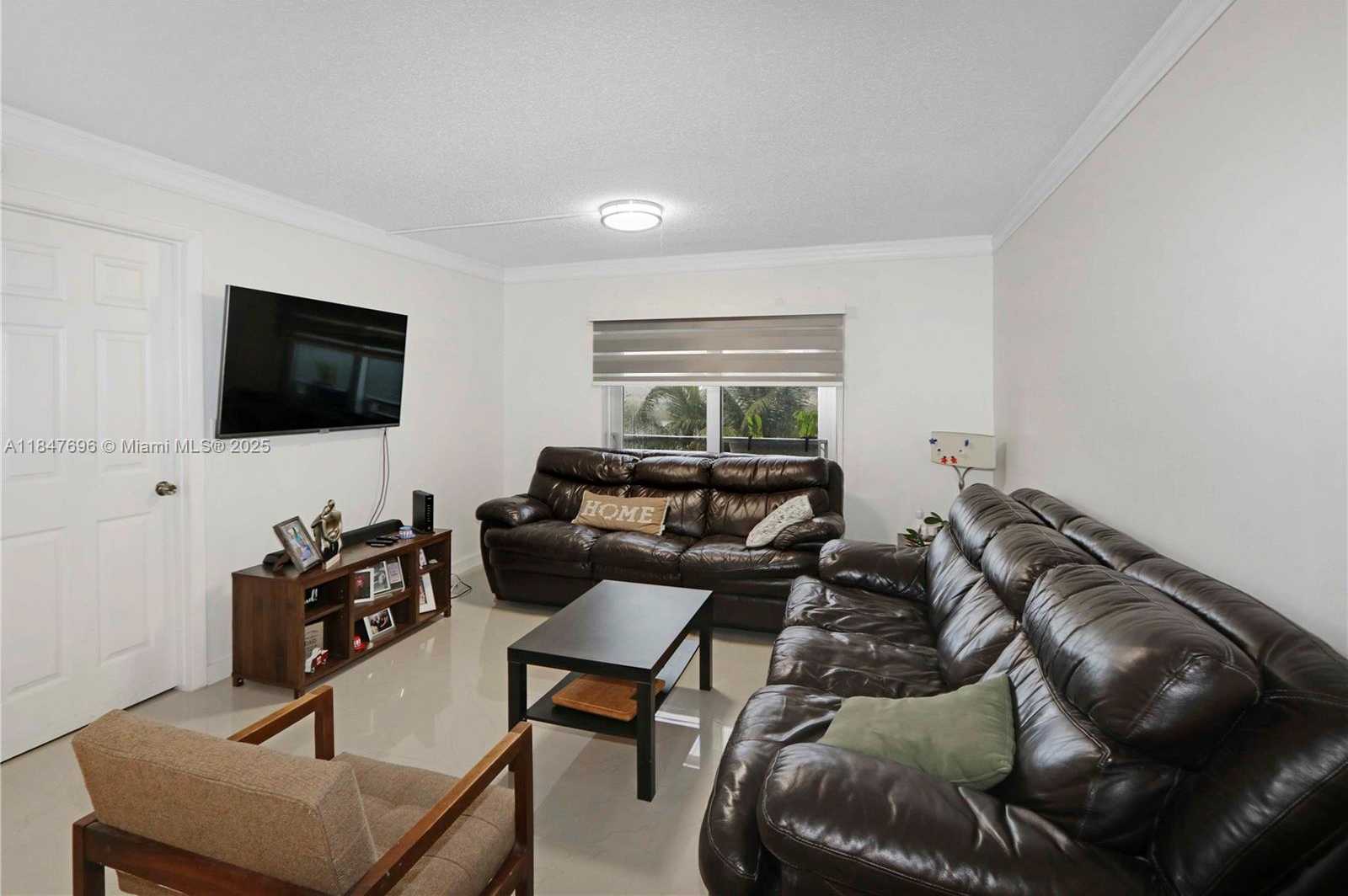 Small Image of 9917 WEST OKEECHOBEE RD #3-303, Hialeah Gardens Number 11