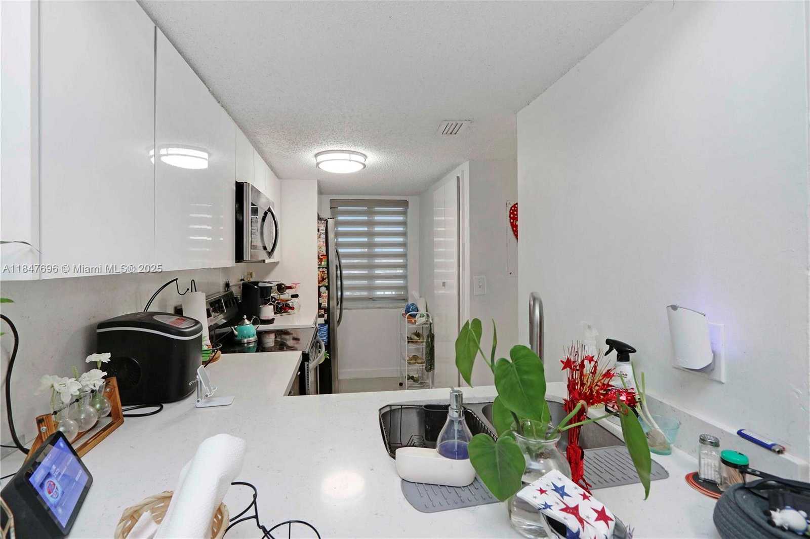 Small Image of 9917 WEST OKEECHOBEE RD #3-303, Hialeah Gardens Number 6