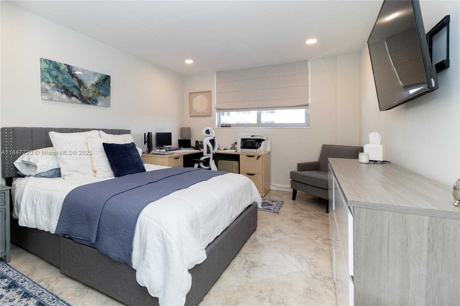 Small Image of 9273 COLLINS AVE #312, Surfside Number 20